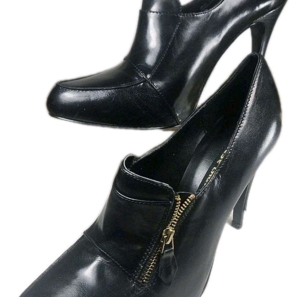 Chinese Laundry Blk Leather Side Zip 4" Stiletto Pump Sz7M  Siren Vamp Mob[6B